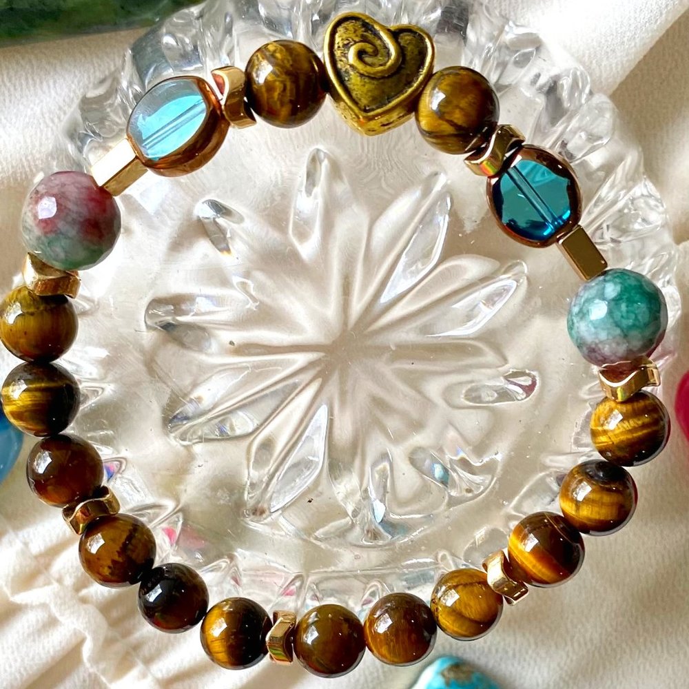 Tigers Eye and (2 10MM Rhodonite) precious stones gold color HEART Bracelet